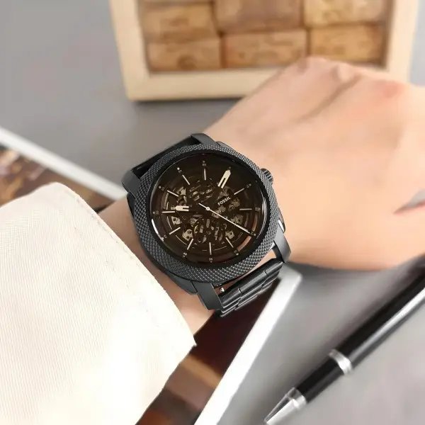 Fossil Modern Machine