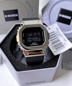 Casio g shock gms5600
