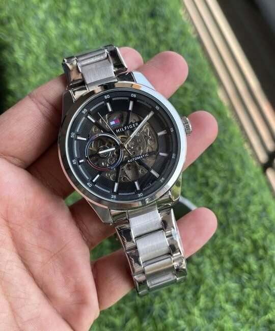 Tommy_Hilfiger Automatic Silver Black Dial 293