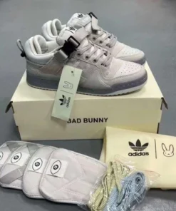 Alternative view of Adidass Bad Bunny Forum GREY
