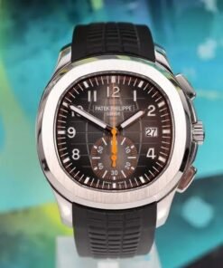 Alternative view of Patek Philippe Aquanaut Automatic